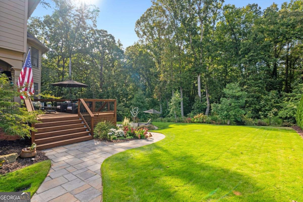 145 Highgrove Drive Suwanee - Photo 8