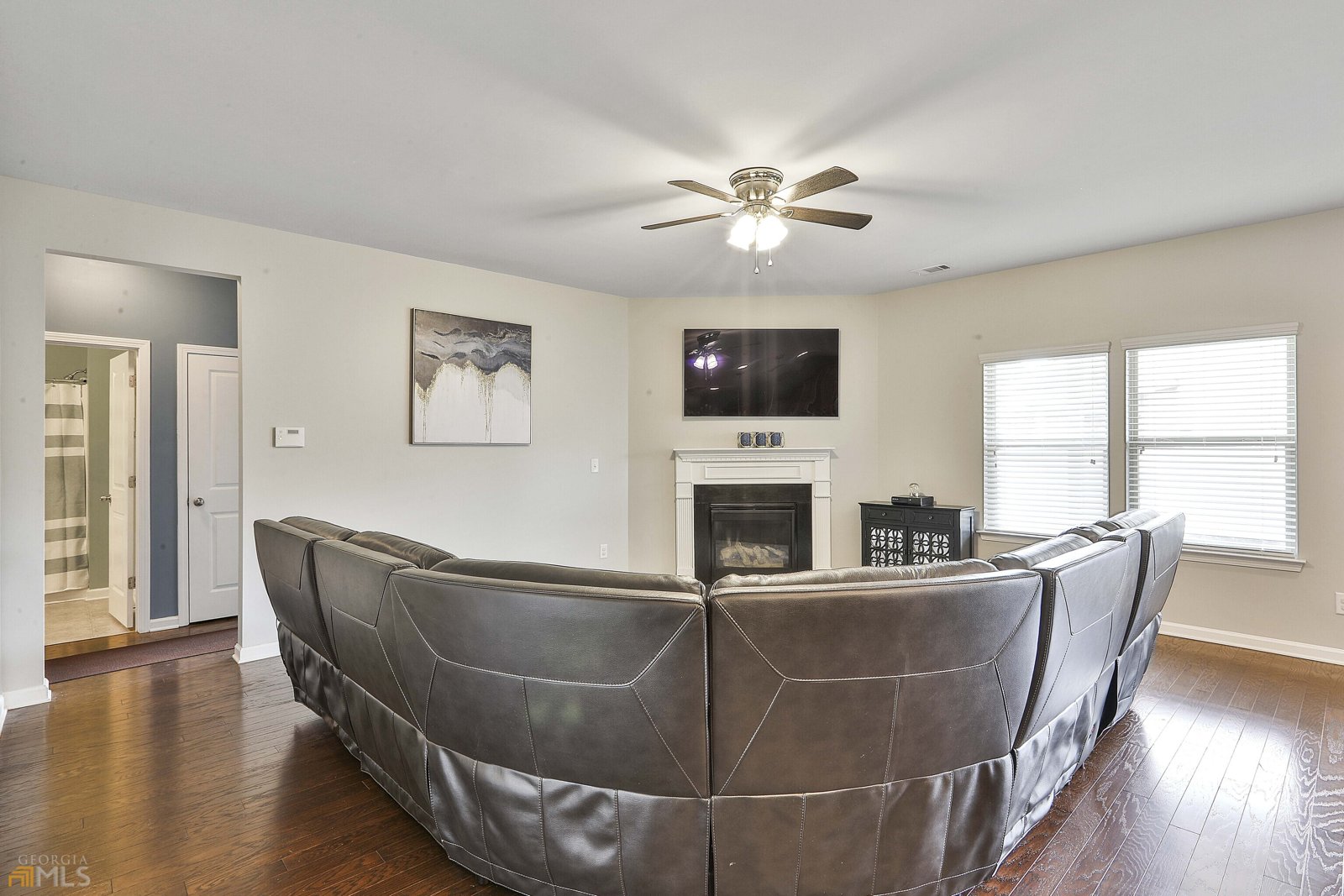 7736 Volion Drive Fairburn - Photo 9