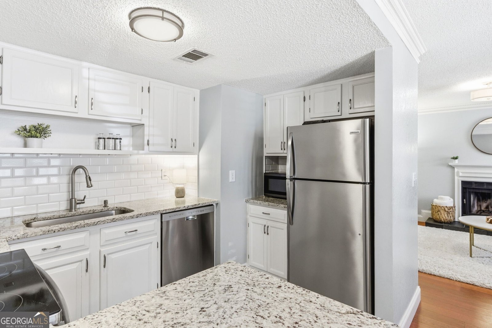 1050 Sasha Lane Roswell - Photo 10