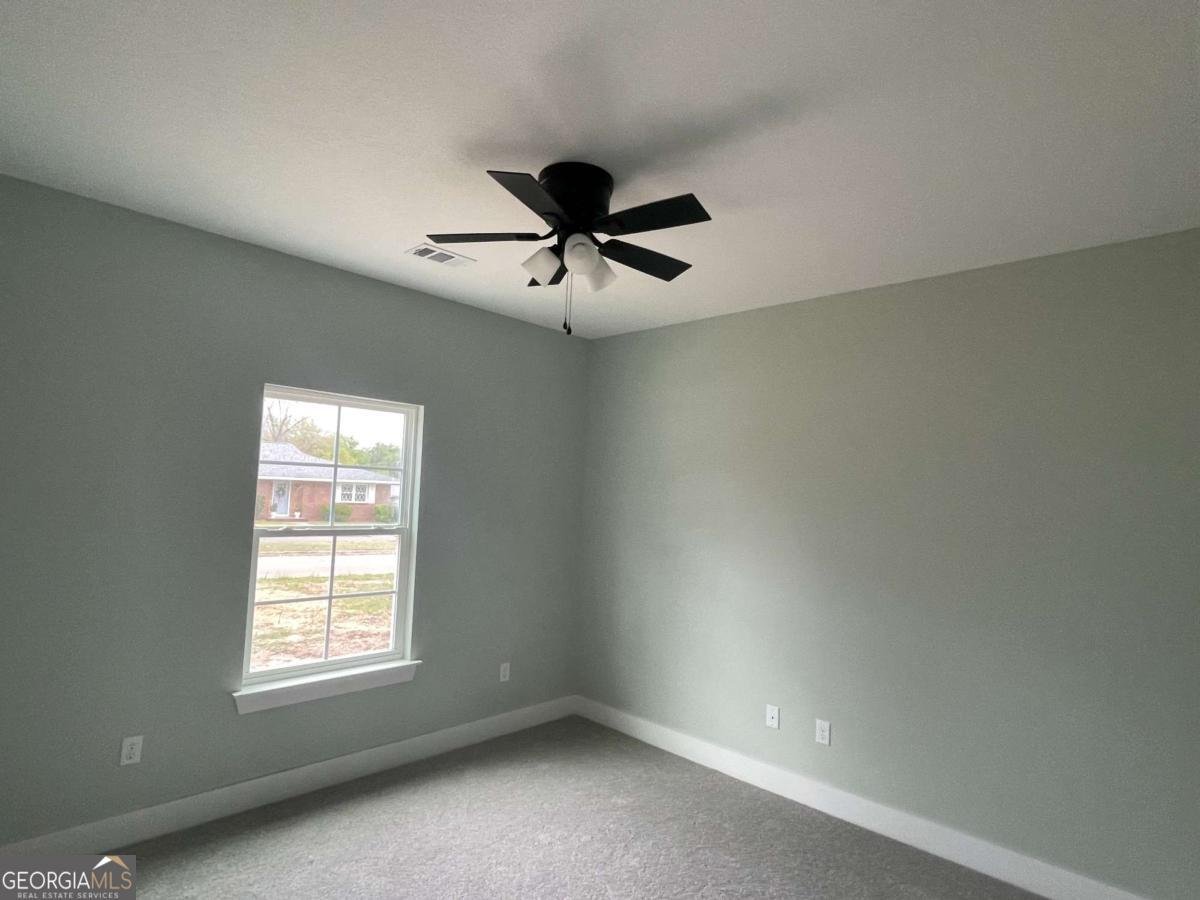 307 Mclean Street Claxton - Photo 10