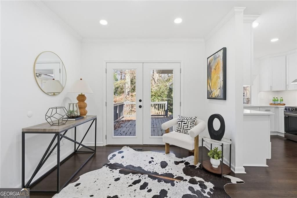 1219 Hillwood Court Atlanta - Photo 9