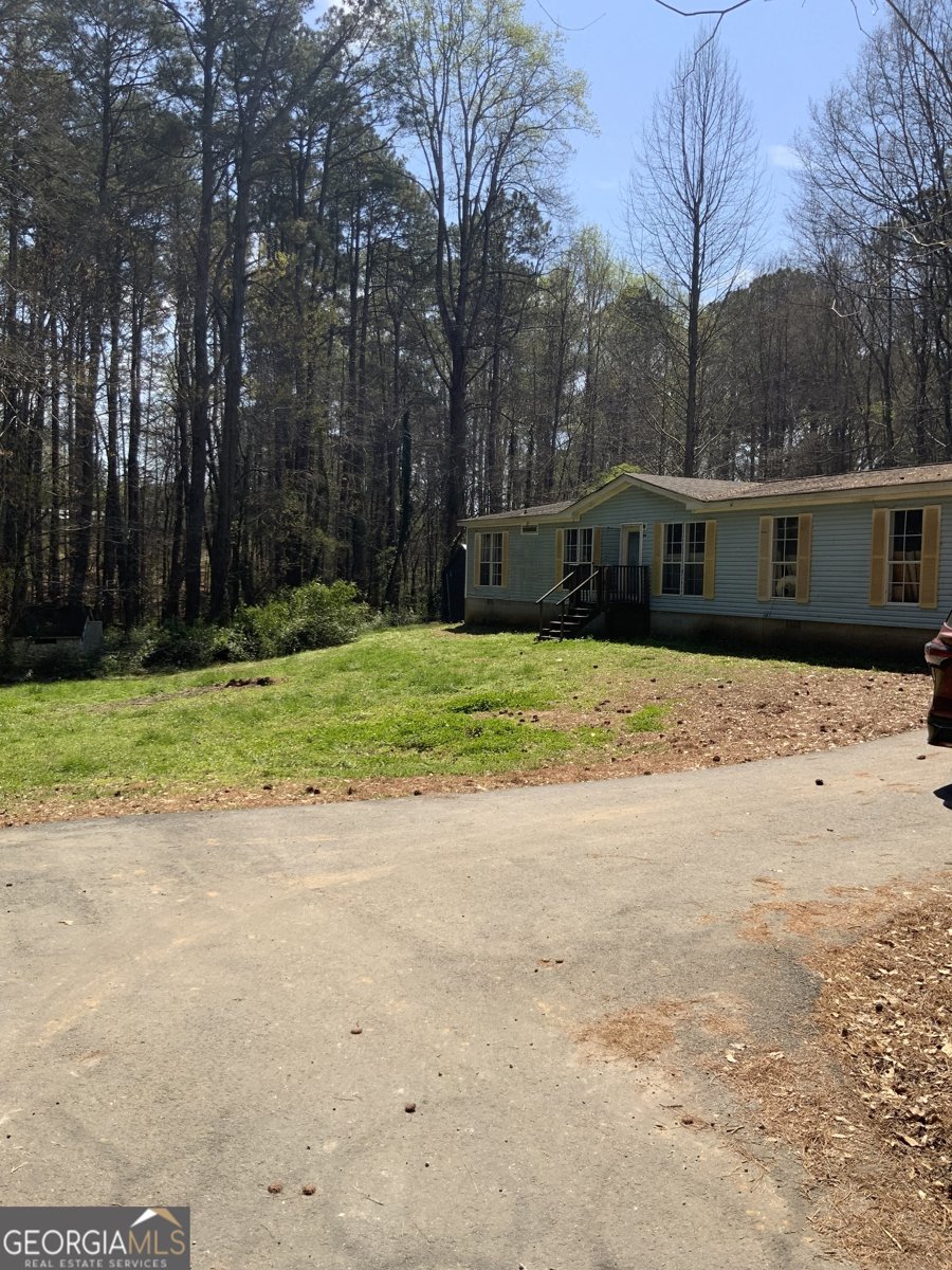 4370 Atha Circle Loganville - Photo 1