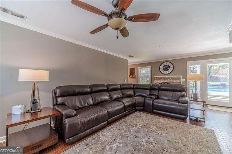 1423 Janice Court Lilburn - Photo 18