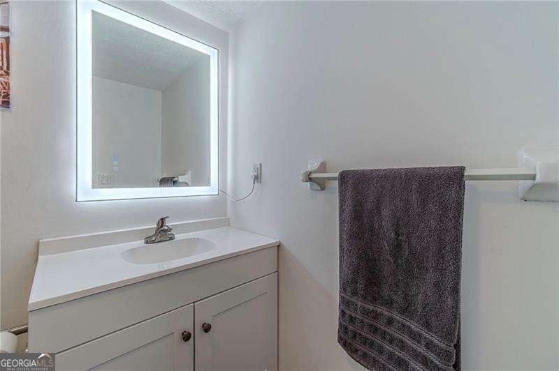 1423 Janice Court Lilburn - Photo 25