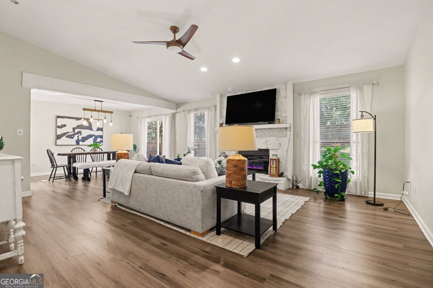 1370 Terramont Drive Roswell - Photo 12