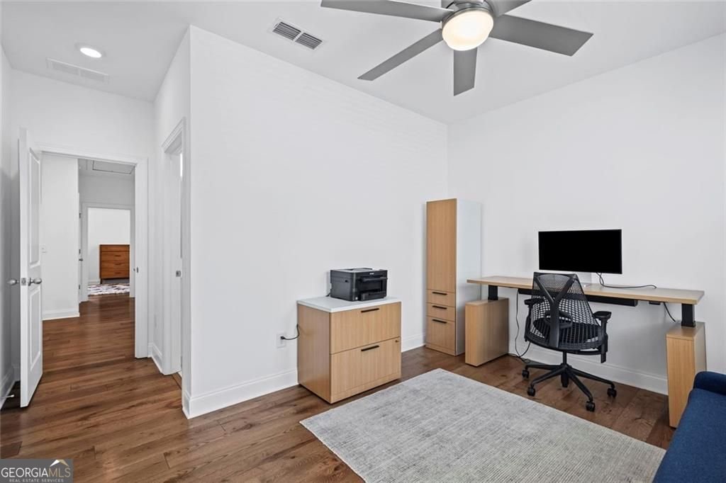 6623 Beacon Drive Sandy Springs - Photo 18