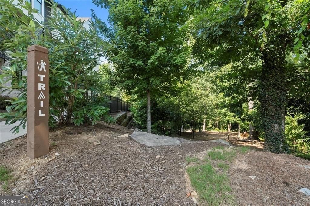 6623 Beacon Drive Sandy Springs - Photo 32