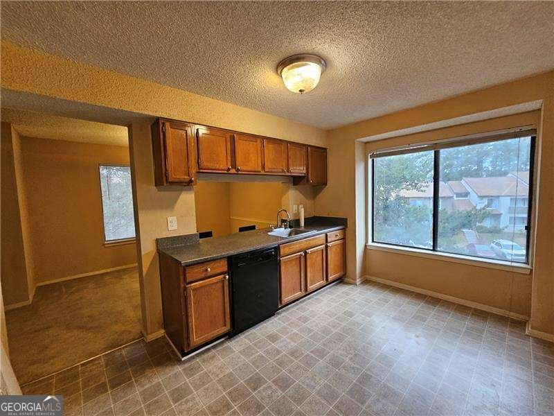 435 Seasons Parkway Norcross - Photo 8