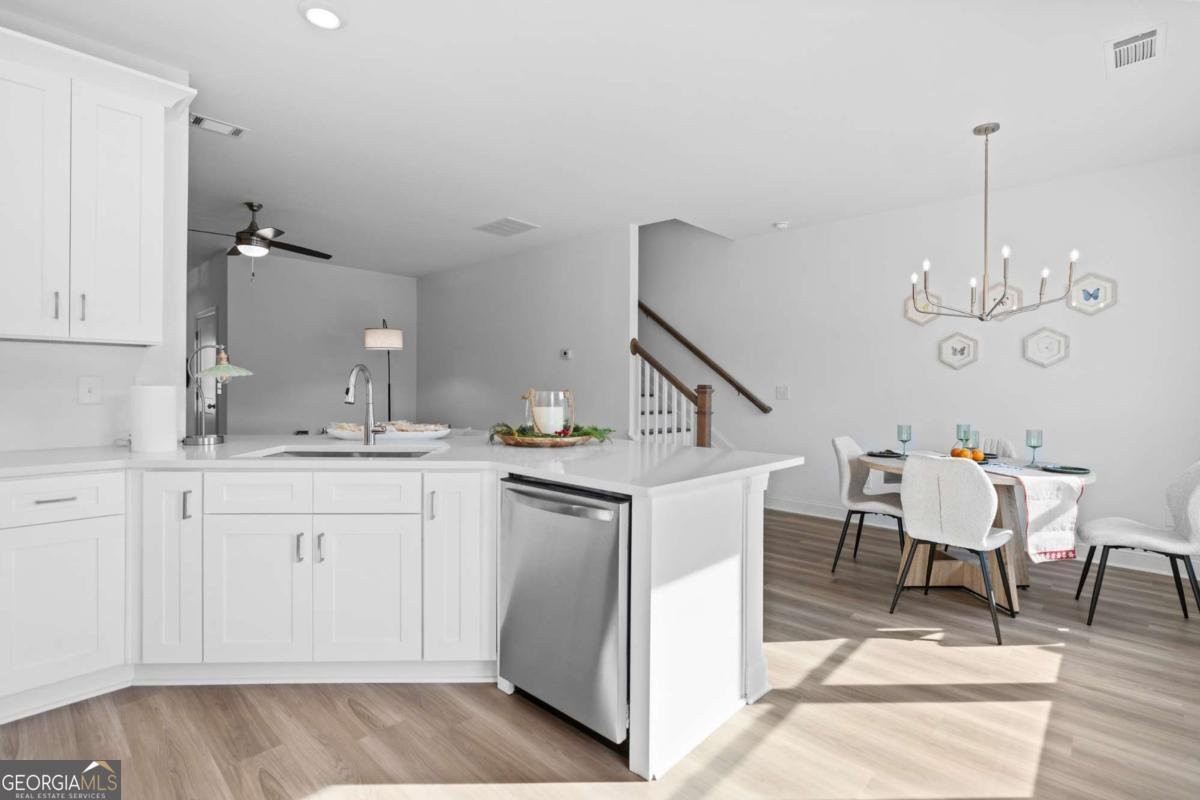 306 Heron Street Ball Ground - Photo 10