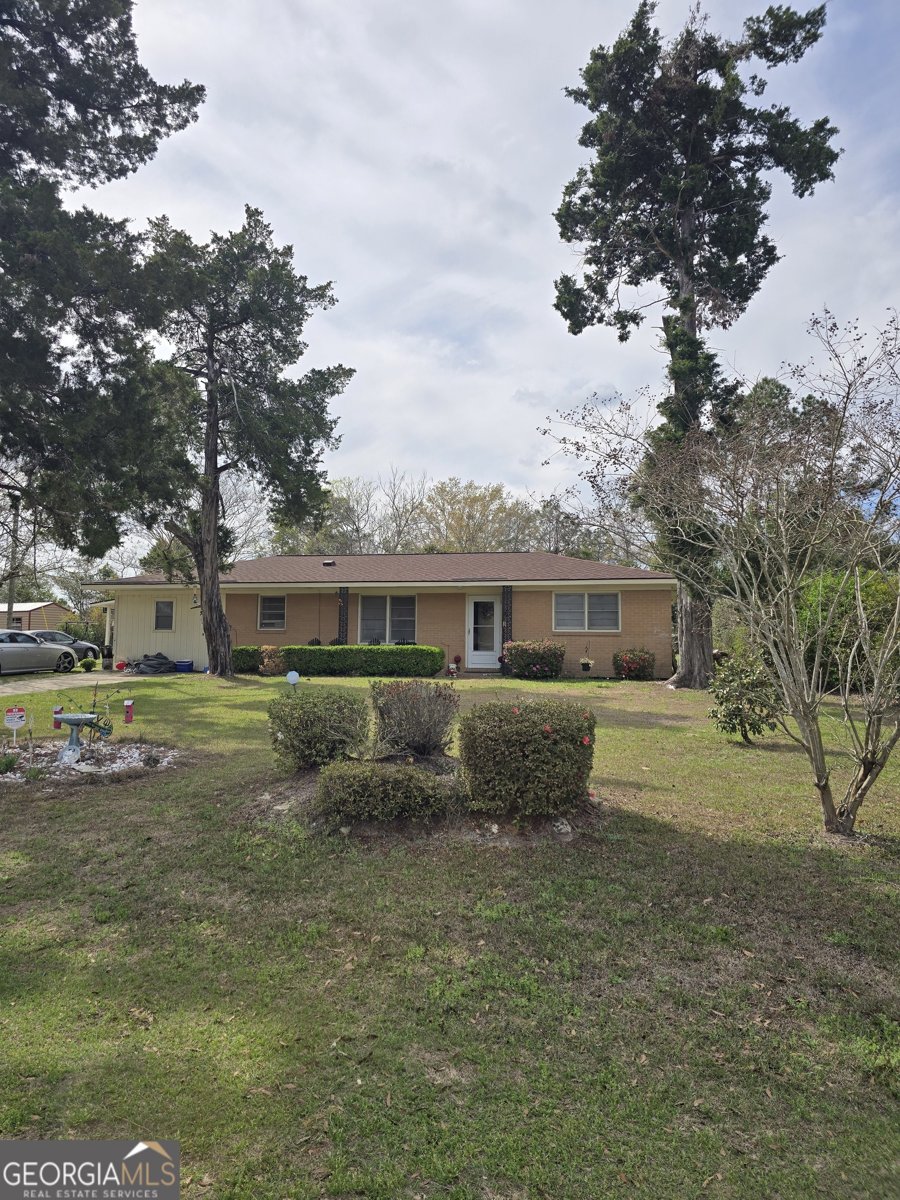 1204 Cadillac Drive Vidalia - Photo 1