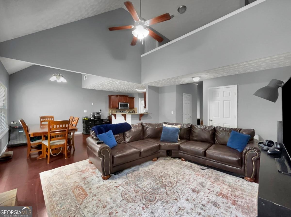 560 Windsong Lake Drive Commerce - Photo 11