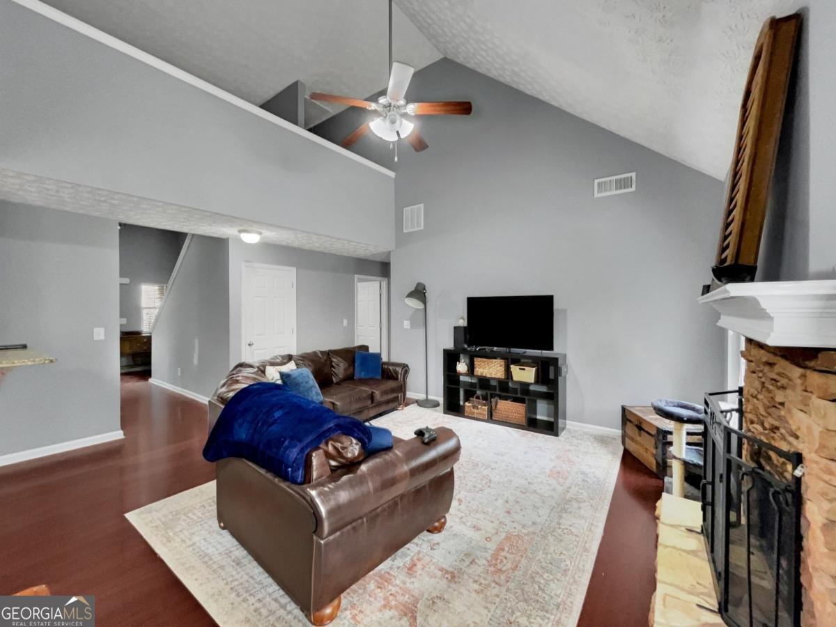 560 Windsong Lake Drive Commerce - Photo 12