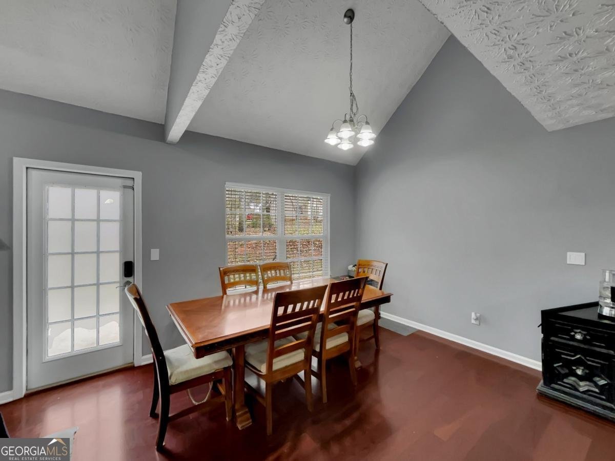 560 Windsong Lake Drive Commerce - Photo 18