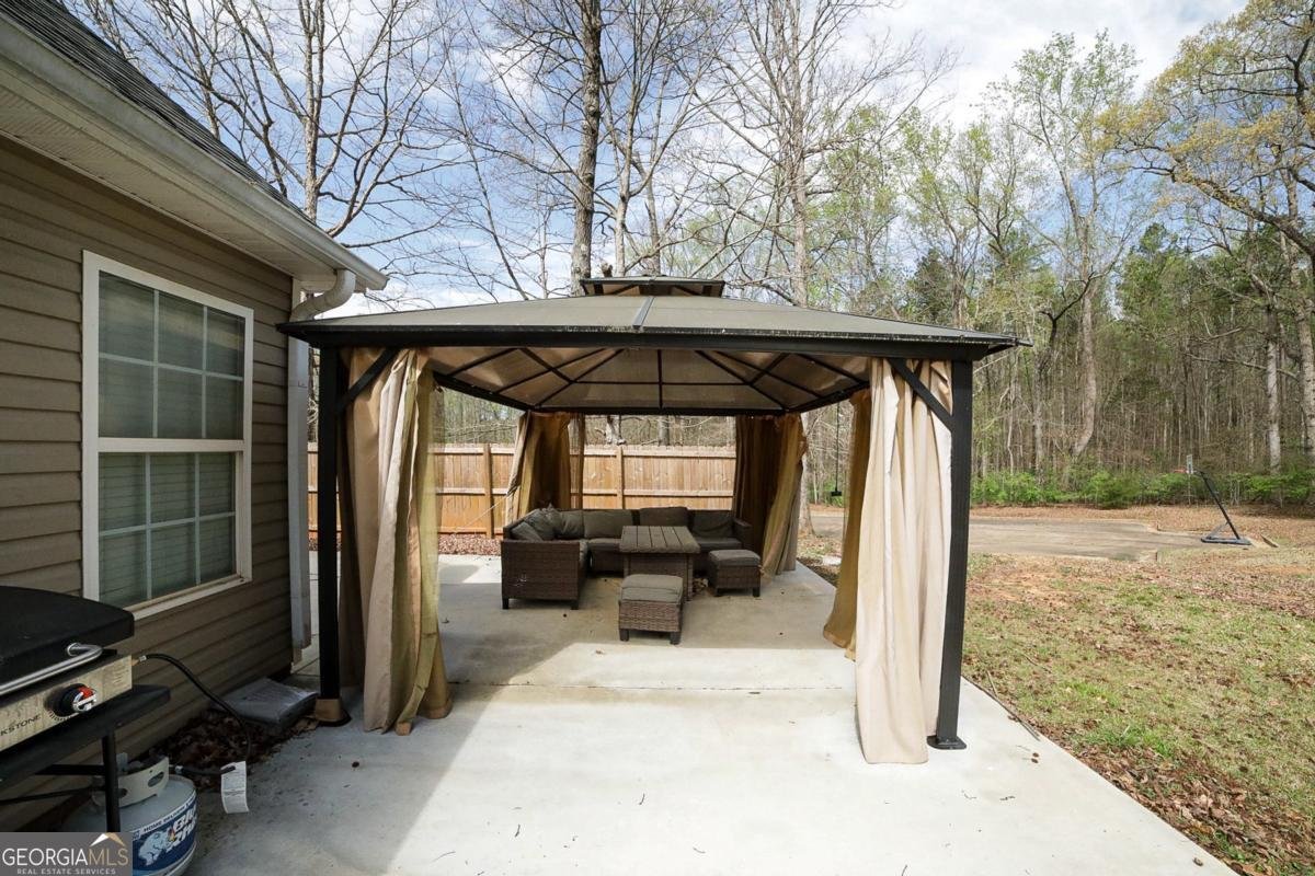 560 Windsong Lake Drive Commerce - Photo 38