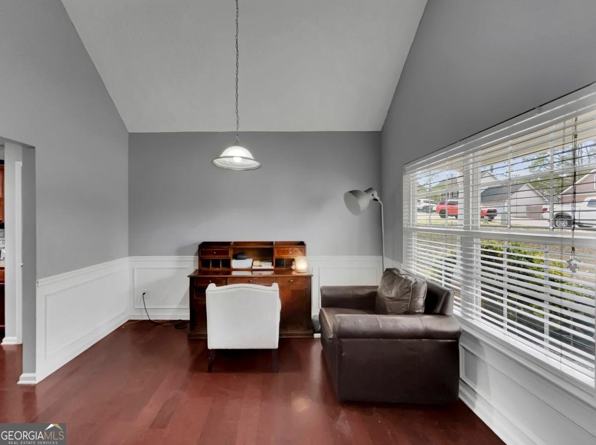 560 Windsong Lake Drive Commerce - Photo 7