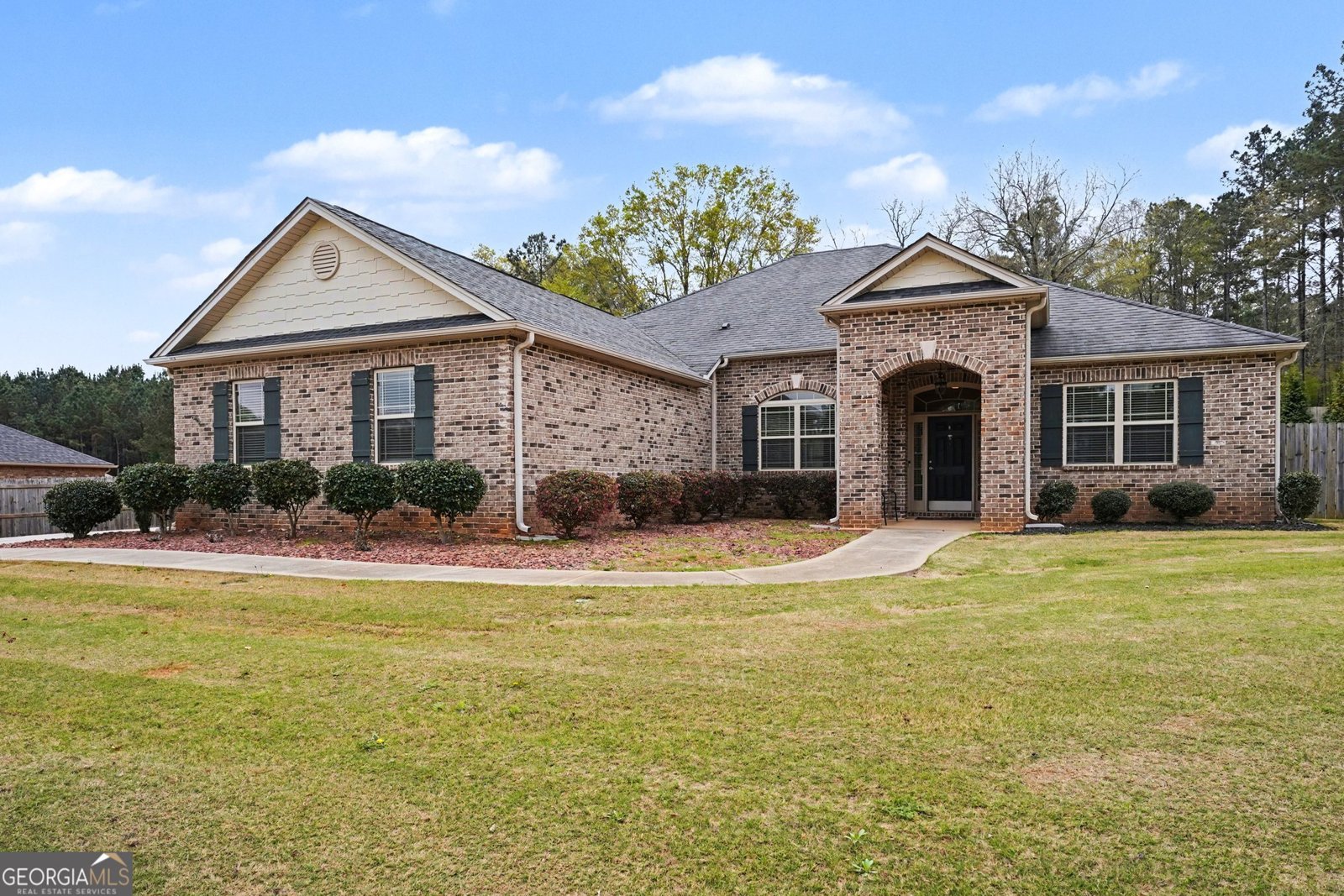 1024 Yorkshire Drive Griffin - Photo 1