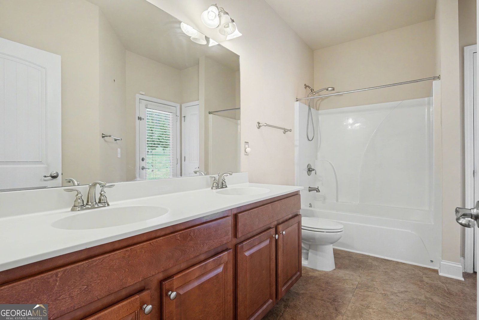 1024 Yorkshire Drive Griffin - Photo 23