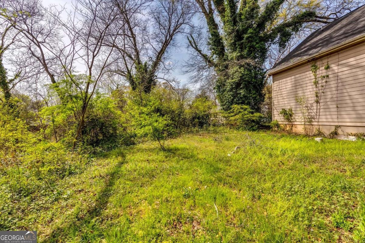 1340 Lyle Avenue East Point - Photo 37