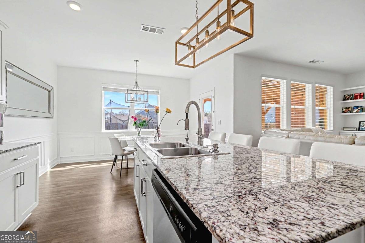 5361 Aster Place Oakwood - Photo 10