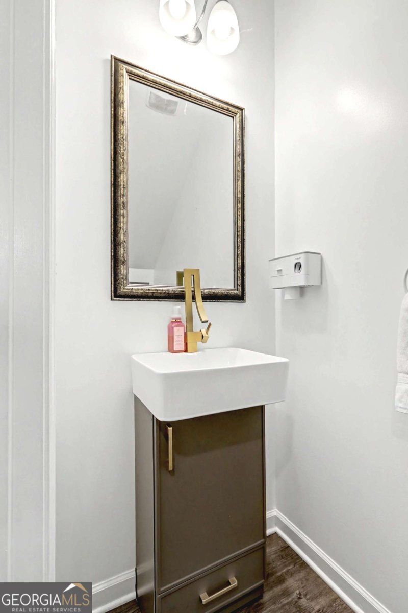 5361 Aster Place Oakwood - Photo 13