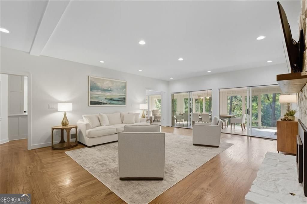 3680 Lamplighter Cove Road Gainesville - Photo 14