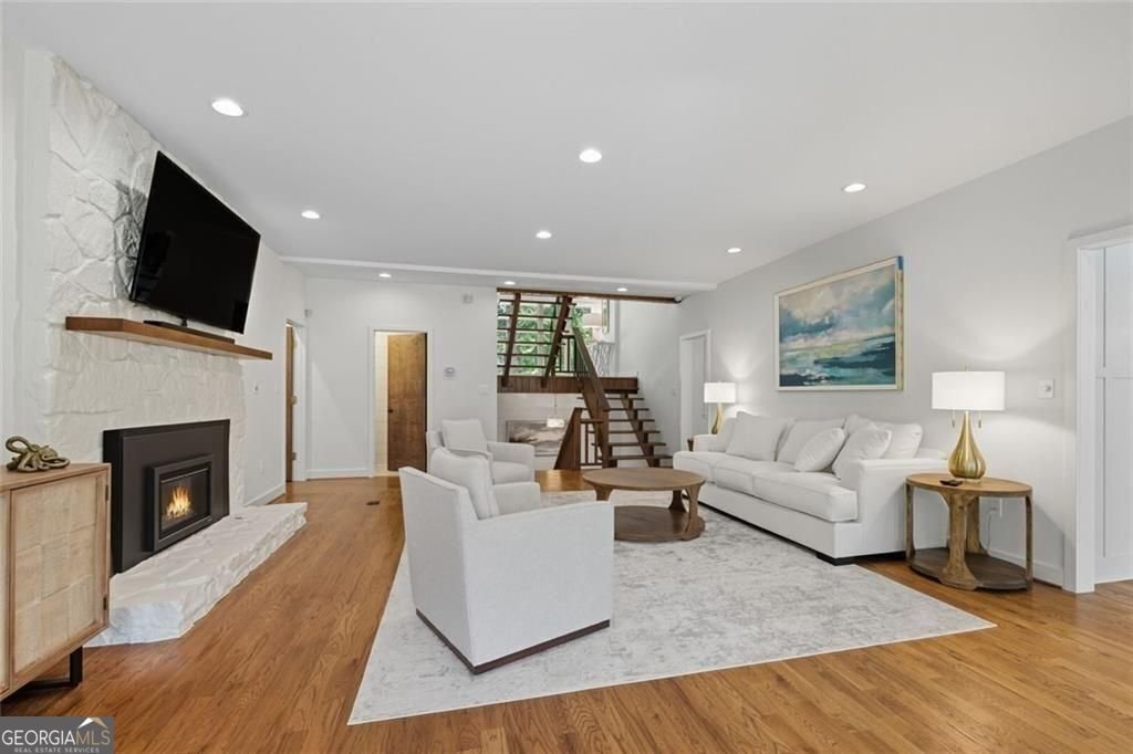 3680 Lamplighter Cove Road Gainesville - Photo 15