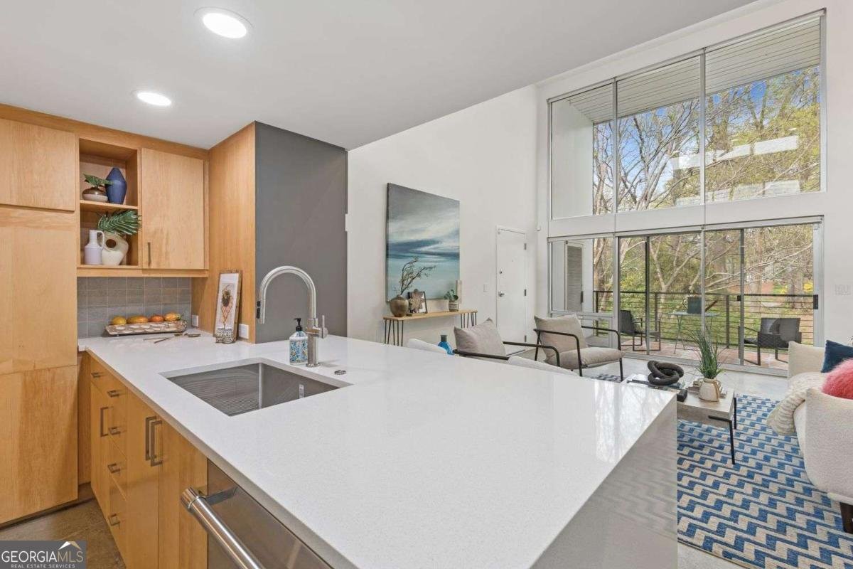 490 Highland Avenue Atlanta - Photo 11