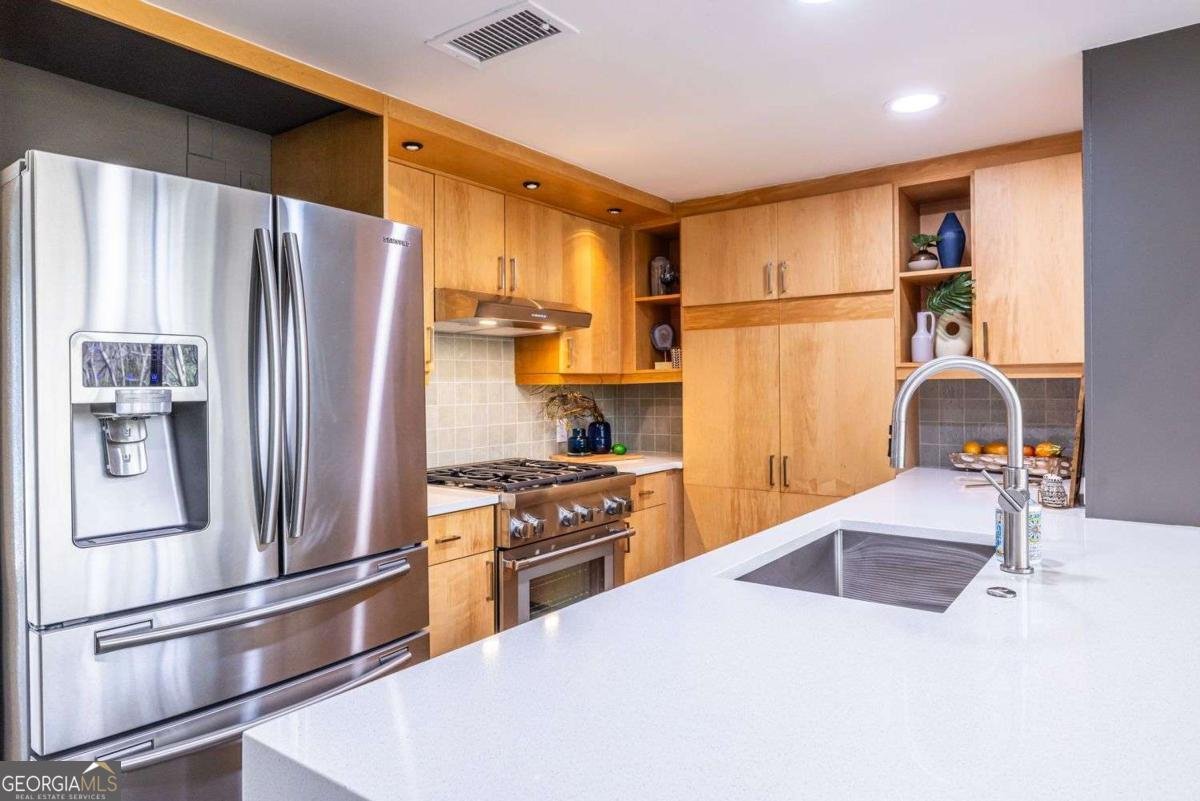 490 Highland Avenue Atlanta - Photo 12