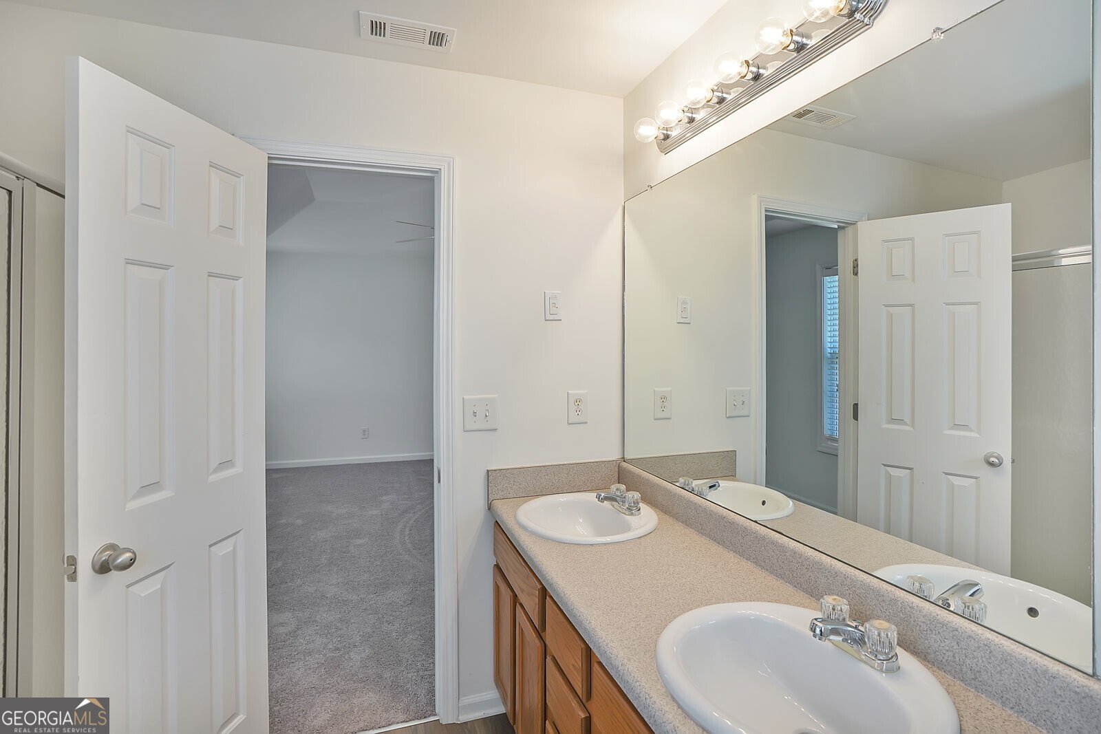 211 Bridge Drive Dallas - Photo 18