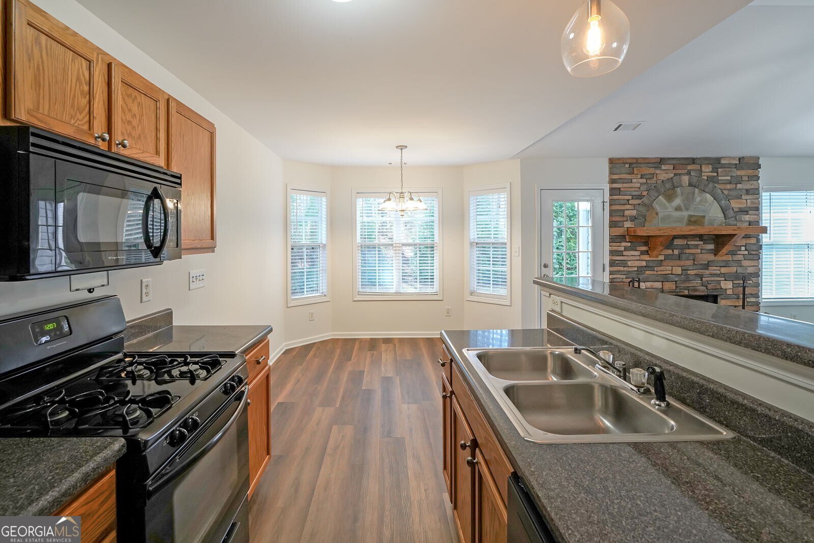 211 Bridge Drive Dallas - Photo 9