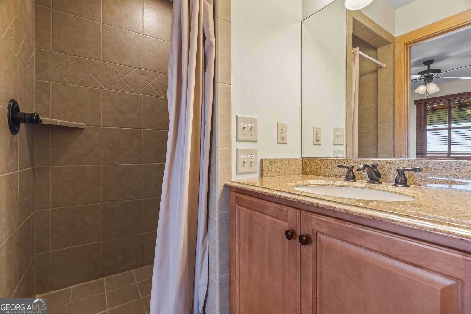 929 Hickory Nut Mountain Road Clarkesville - Photo 48