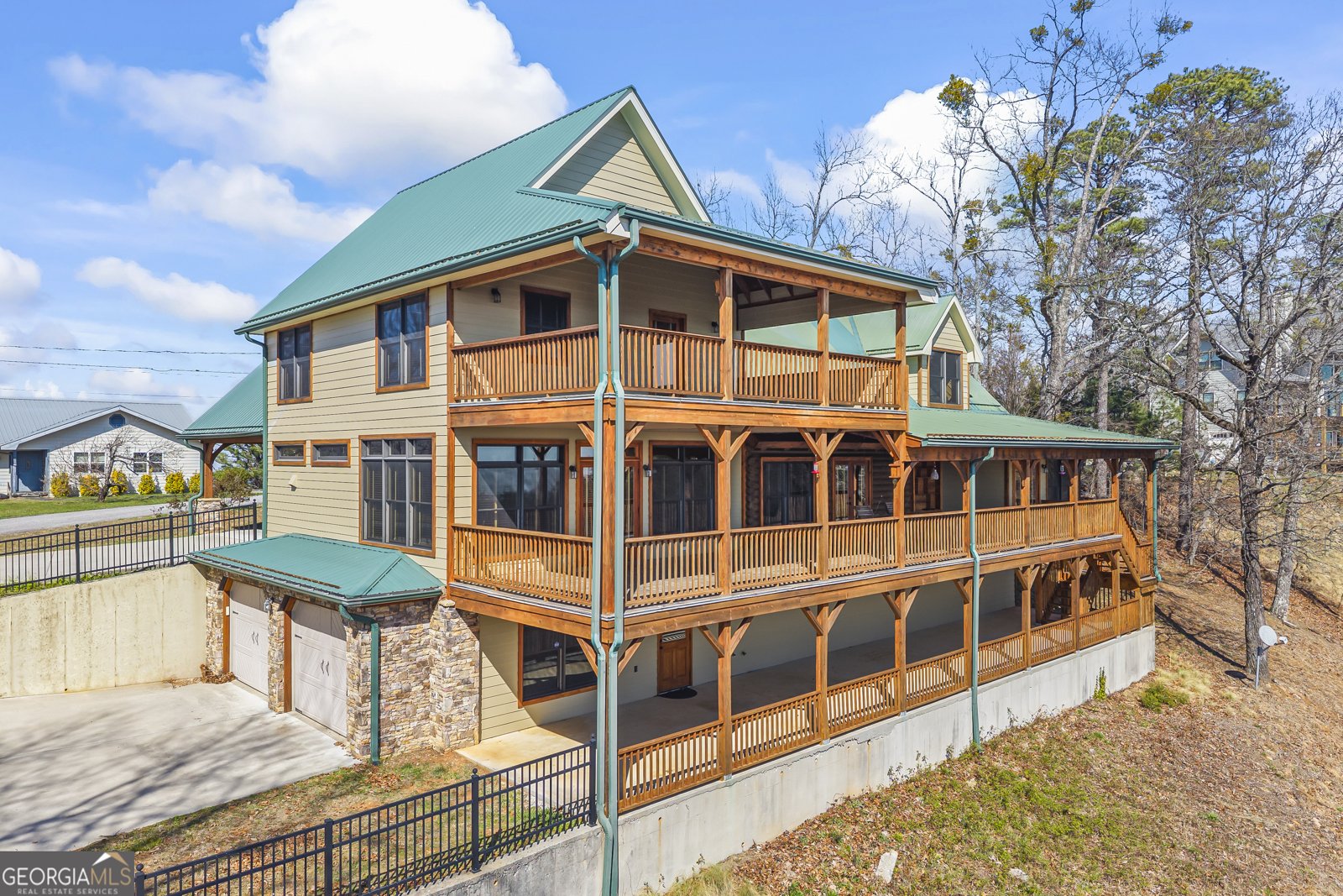 929 Hickory Nut Mountain Road Clarkesville - Photo 6