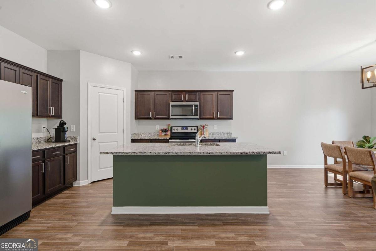 51 Stable Gate Drive Cartersville - Photo 10