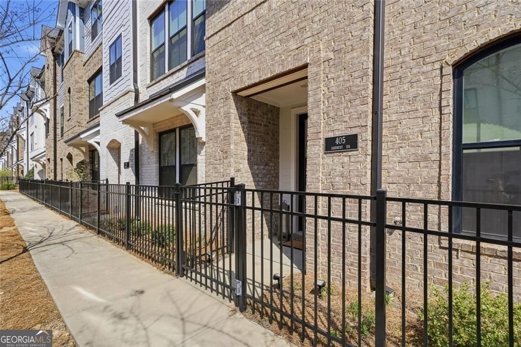 405 Ashbury Drive Roswell - Photo 10