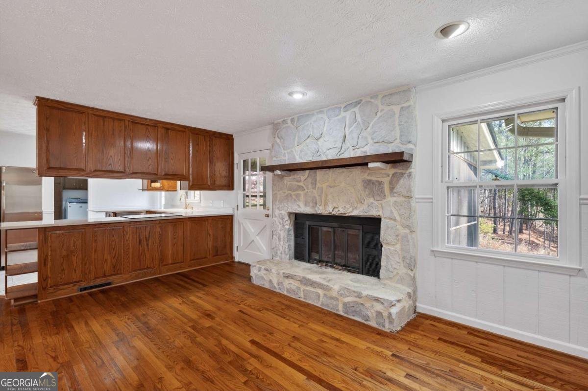 4684 Ben Hill Drive Oakwood - Photo 8