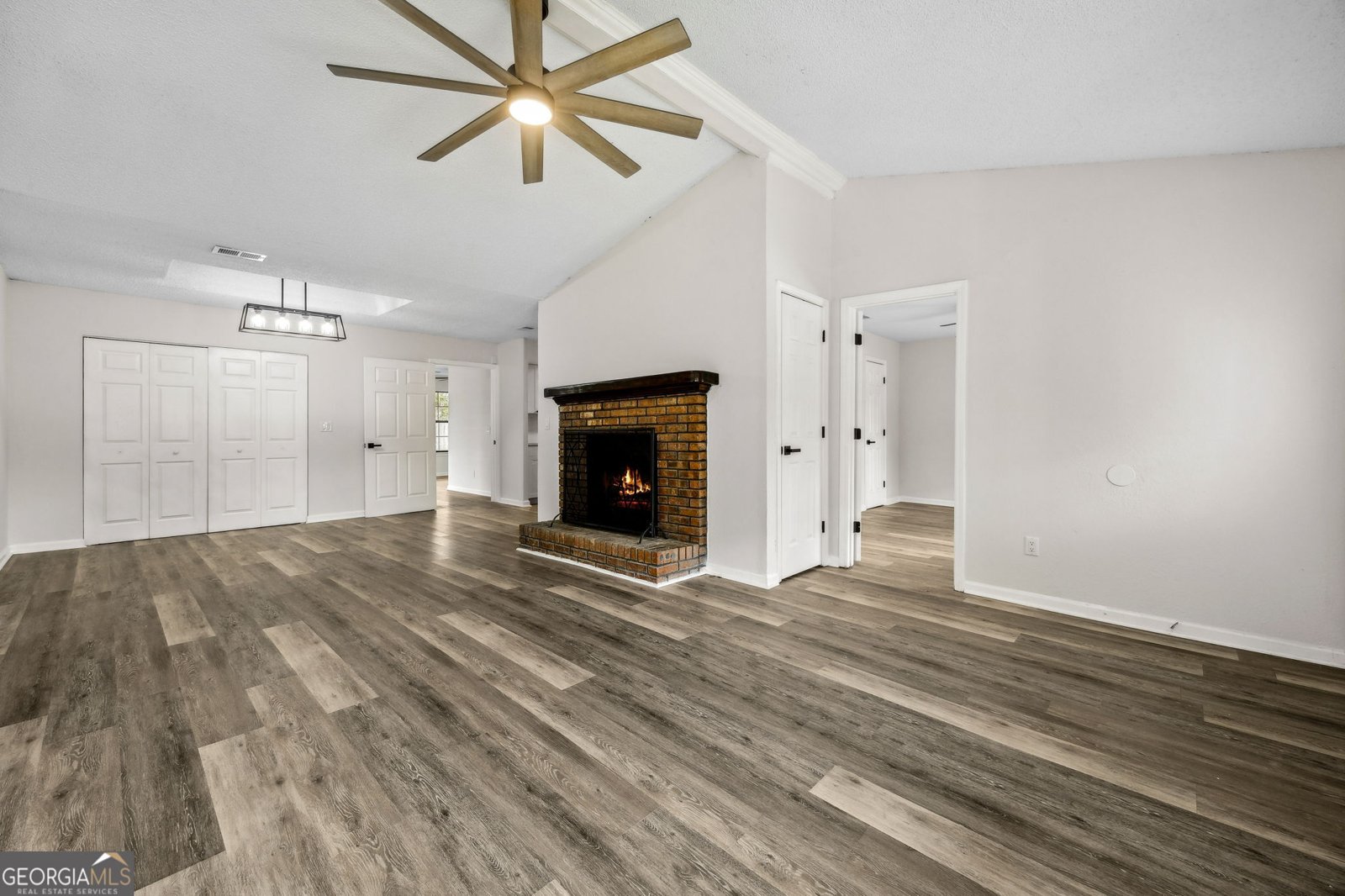 106 Meadow Court Kingsland - Photo 8