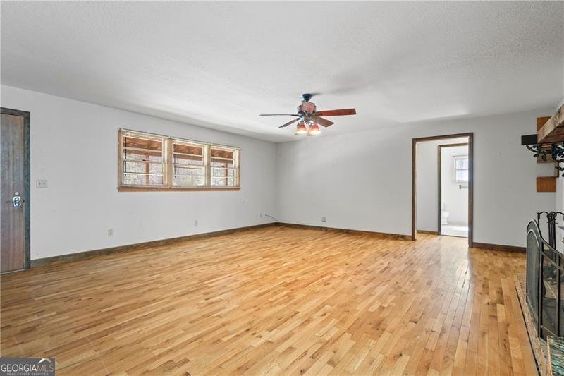 300 Small Pond Drive Cleveland - Photo 15