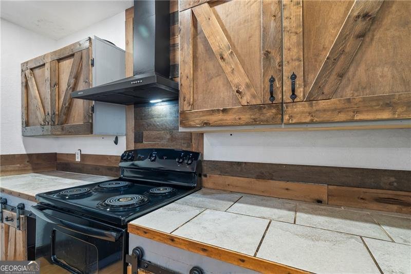 300 Small Pond Drive Cleveland - Photo 20