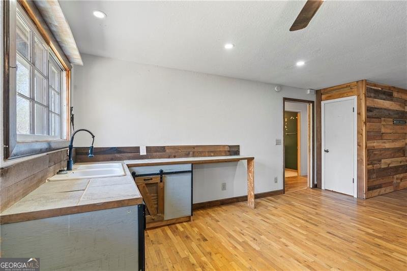 300 Small Pond Drive Cleveland - Photo 21