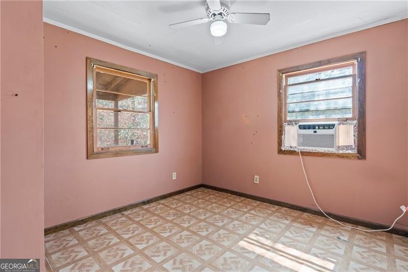 300 Small Pond Drive Cleveland - Photo 35