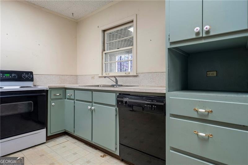 300 Small Pond Drive Cleveland - Photo 57