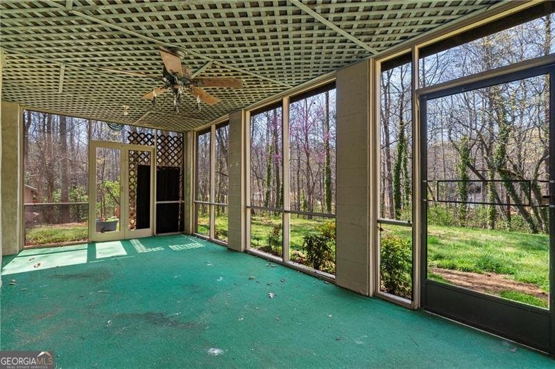 300 Small Pond Drive Cleveland - Photo 72