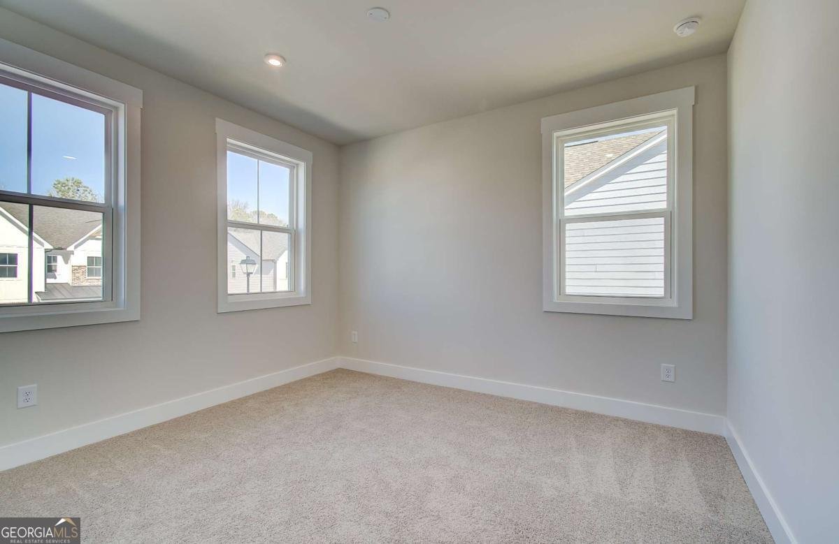 4082 Adler Circle Buford - Photo 33