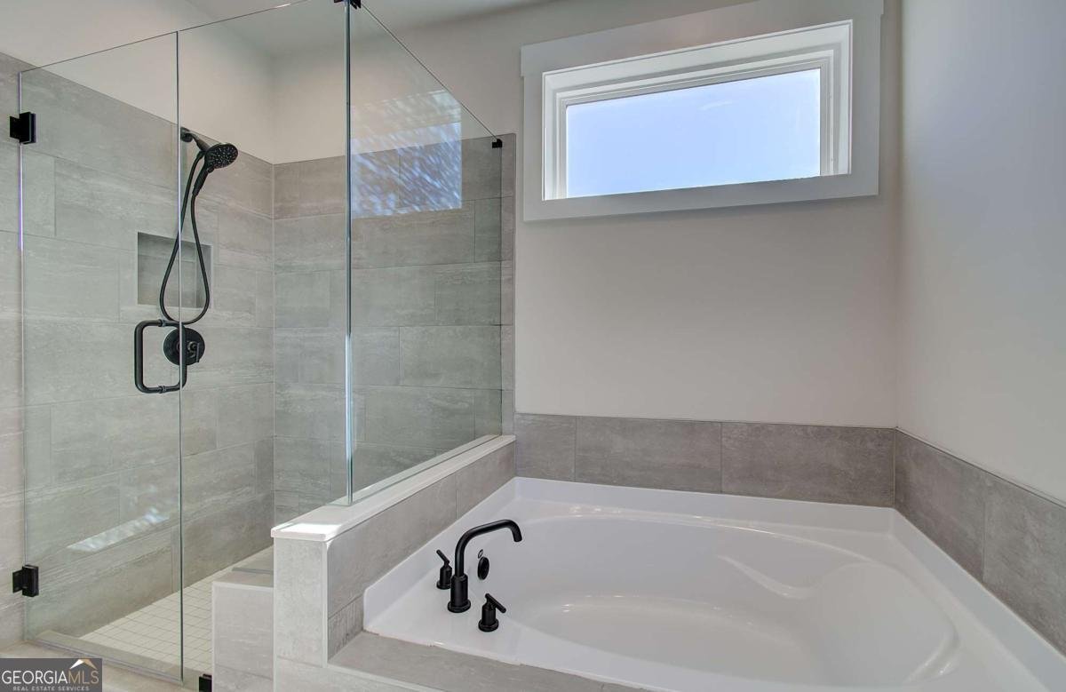 4082 Adler Circle Buford - Photo 45