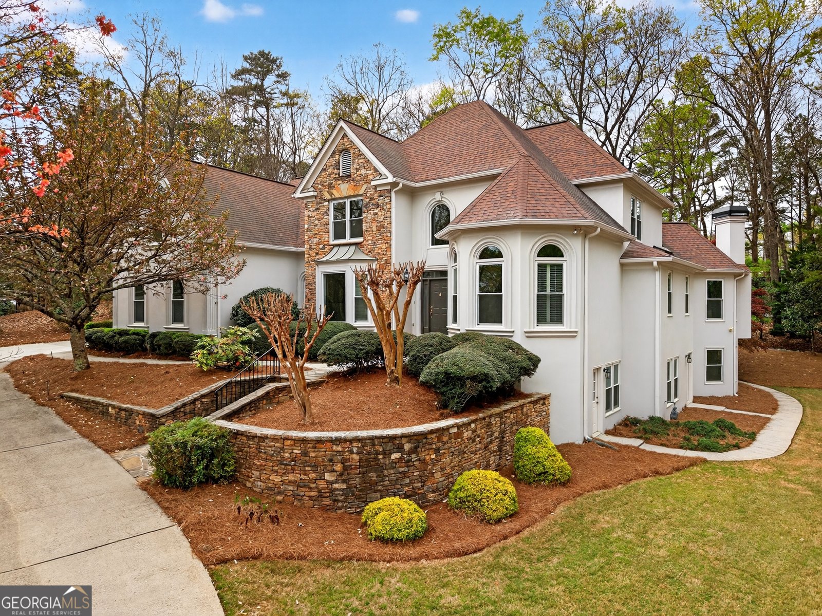 10640 Edgewater Place Johns Creek - Photo 1