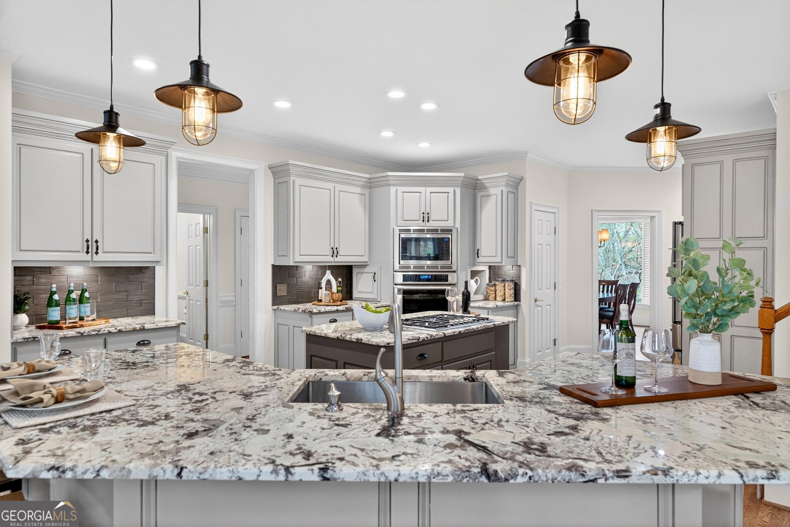 10640 Edgewater Place Johns Creek - Photo 14