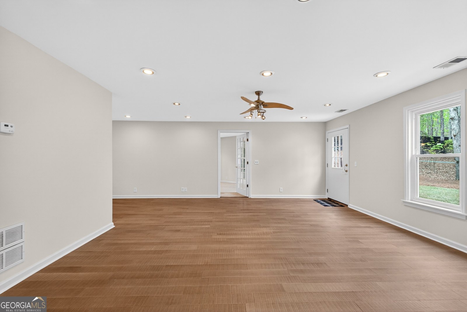 10640 Edgewater Place Johns Creek - Photo 54