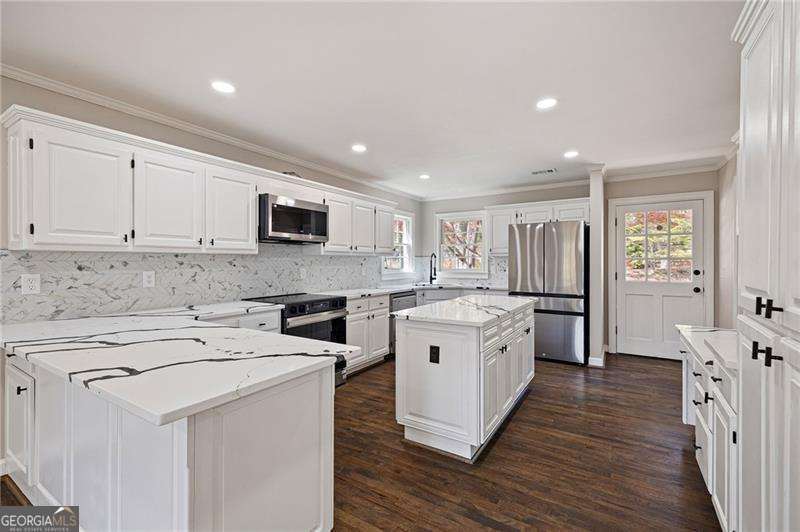 315 Lucinda Court Marietta - Photo 10