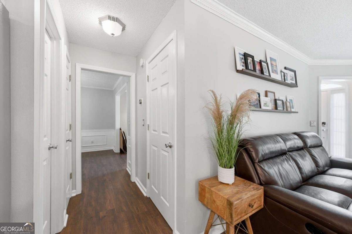 300 Granville Circle Marietta - Photo 9