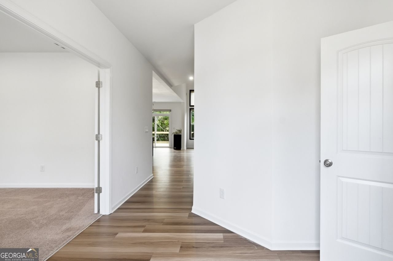 8150 Scenic Ridge Way Ball Ground - Photo 9